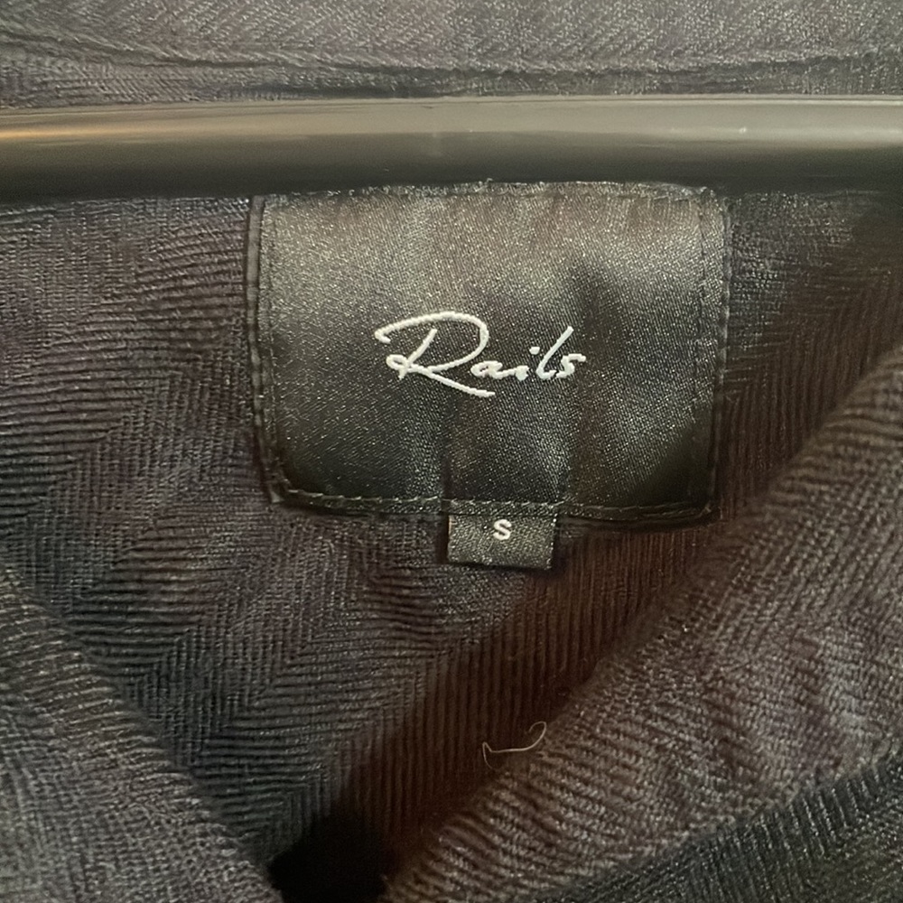 Rails Flannel Patterned Black Button Down - image 8